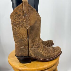 Old west Leopard Print Western Boots 7.5
